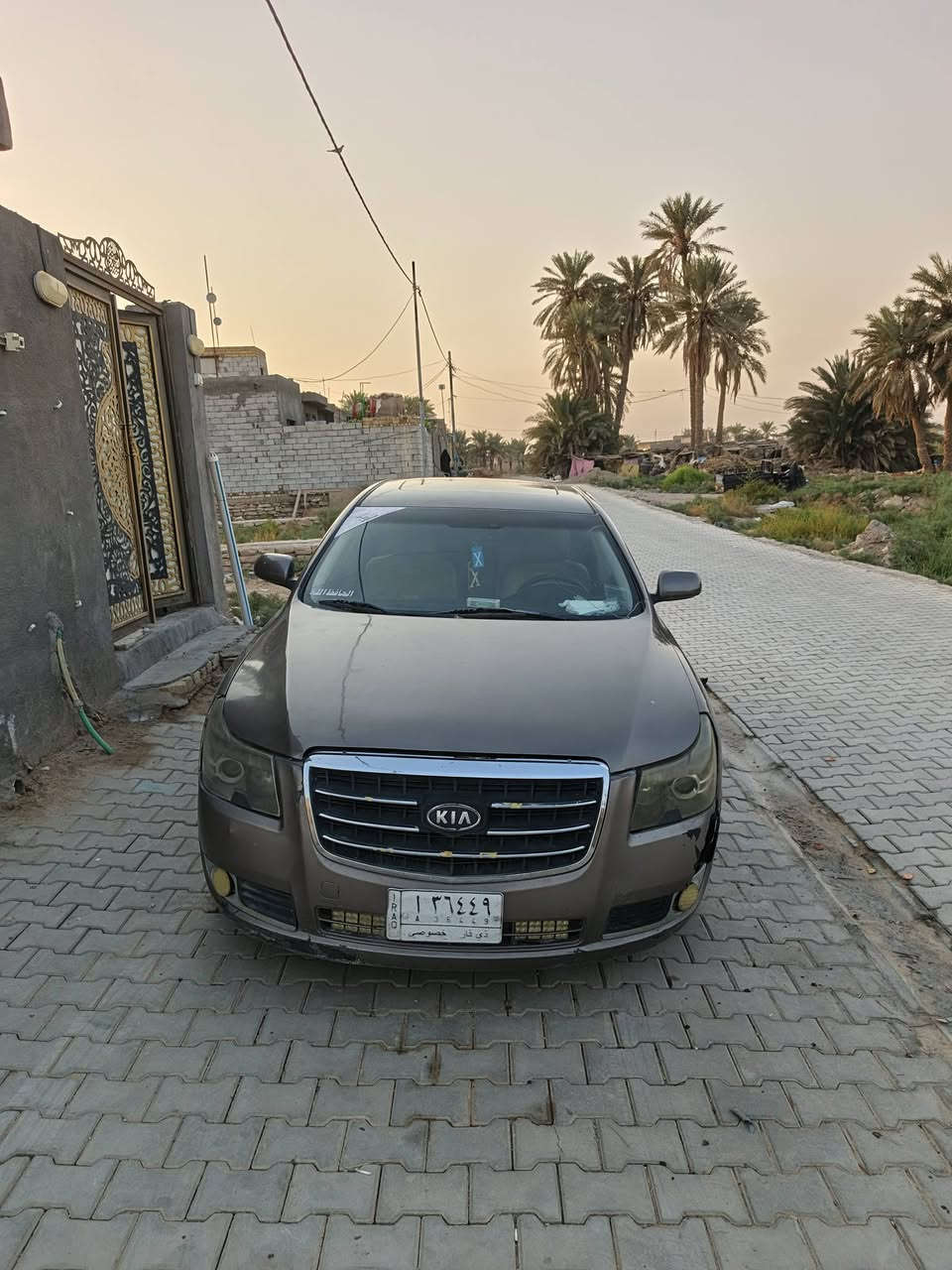 السلام عليكم امكراند الحجم الكبير EC8
موديل 2013 
مكينه ميستيبوشي بلادي حجم 2400 /4 سلندر 
مواصفات 
مري شفط 
اشاير بالمري 
تحكمات مري كهرباء 
تبريد قطعتين 
جام اوتو 
سلايد ورف 
كير نضامين عادي وسبورت 
كشنات كهربائية 
الجناي يعرف مواصفاتهه سياره جاهزه من تبريد وحداديه فقط قواعد الدبلات تخم تاير وكير ومكينه وكهربائيات فقط مصبوغه جماليه   اخوان السياره للبيع فقط  بالعافيه على الياخذهه مكاني محافظة المثنى قضاء الرميثه السعر ٦٧ ويبها مجال بسيط الشراي يراسلني خاص دوم موجود.
*********** مو قيمتها والله ماخذها فوك ٧٠ بس مستعجل على بيعهه
