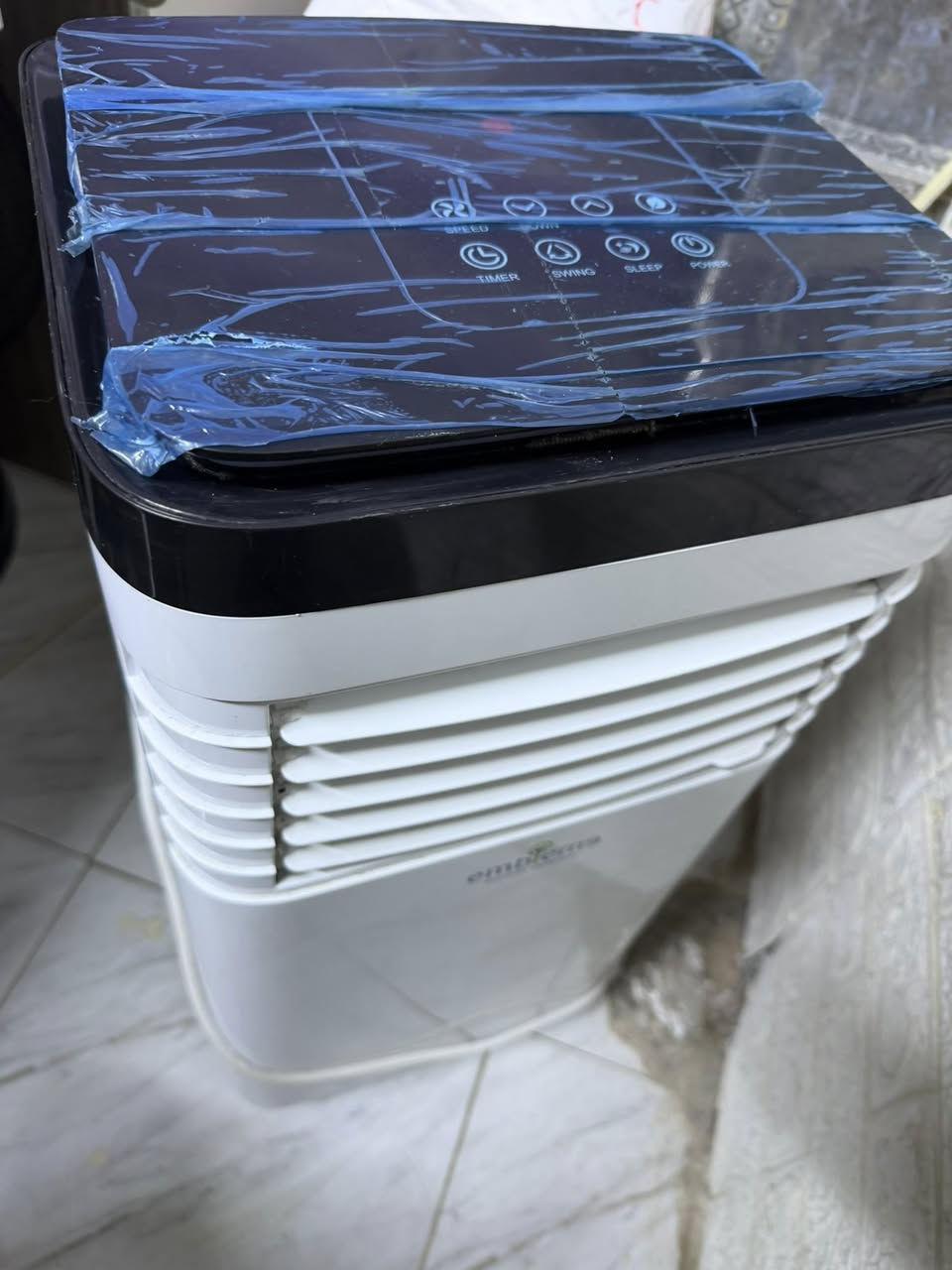 سبلت يخبل  بارد جداً بس اريد اعزل المكتب  ماخذتة والله ب٣٥٠بعدة جديد الله شاهدد حيل قليل شغلته


**إذا كنت صاحب هذا الإعلان وتريد حذفه لأي سبب، رجاءا أرسل رسالة إلى الدعم الفني**