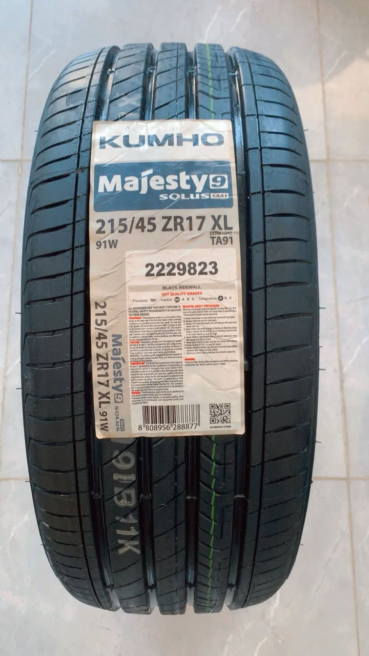 تعلن شركه الغد الوكيل الحصري والرسمي لاطارات كومهو الكوريه عن توفر مجموعه جديده من اطارات كومهو الكوريه للتواصل والاستفسار زورونا في موقعنا الكائن في بغداد طريق معسكر الرشيد مجمع المشن / شركه الغد او واتساب ***********
