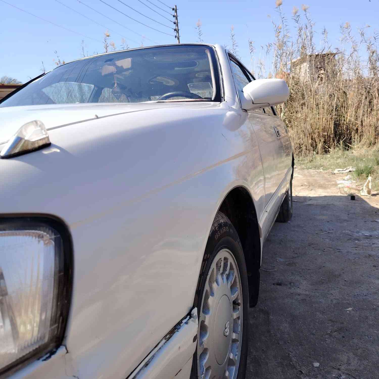 بطه موديل 2000سنويه لل30مكينه وكير فيفيتي ثنين ونص محوره فانات تبريد ثلج حداده جديده السياره مرشوشه جماليه جاهزه من كلشي كهربايات سنتر لوك جام يصعد وينزل جاهزه من كلشي سعره 50 رقمي ***********
