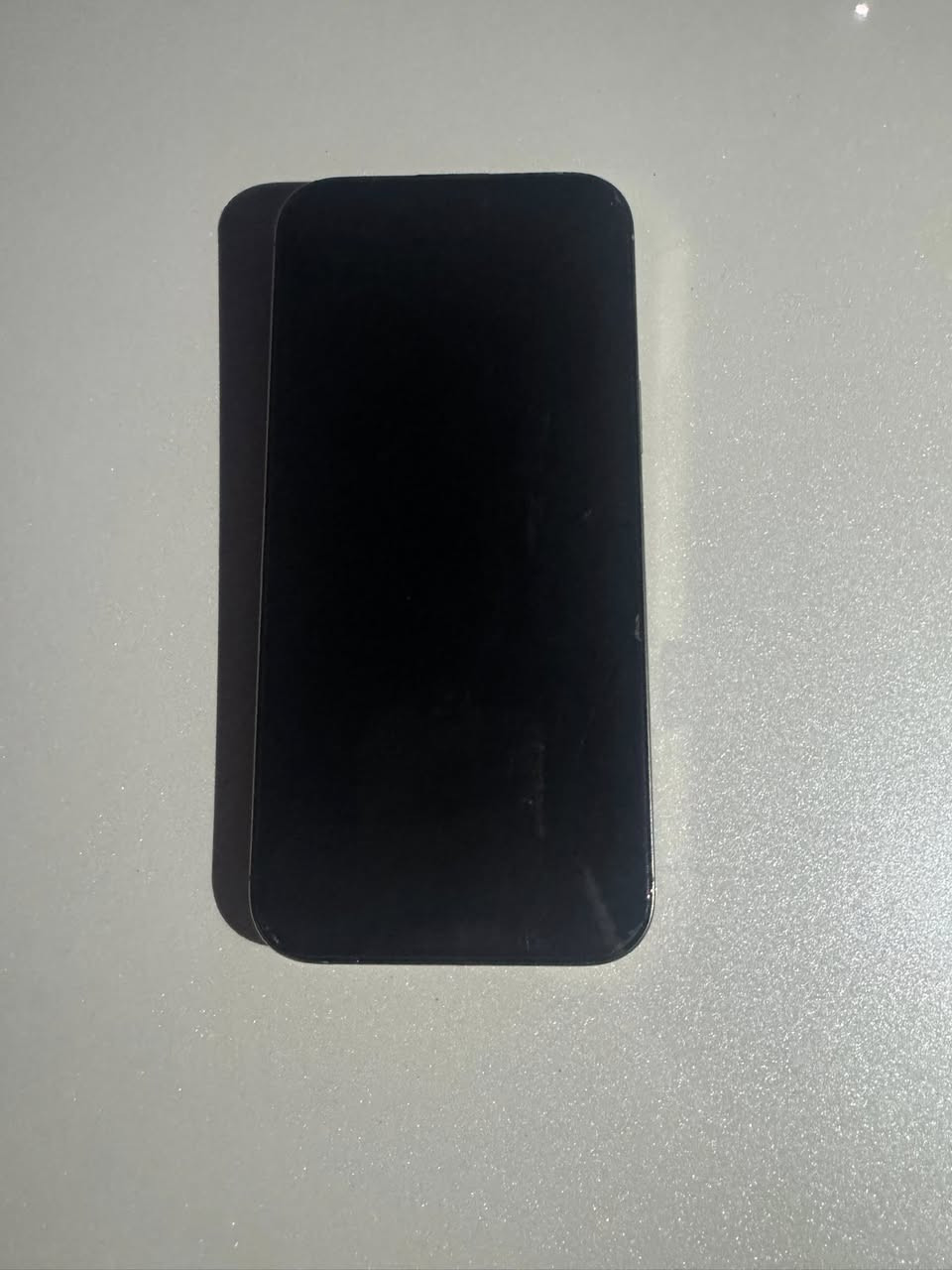 ايفون 16 برو ماكس 512 ذاكره نظيف جدا بطاريه 95 العنوان بغداد جميله  ‭0778 104 9199‬الاتصال على الرقم وتساب او رصيد
