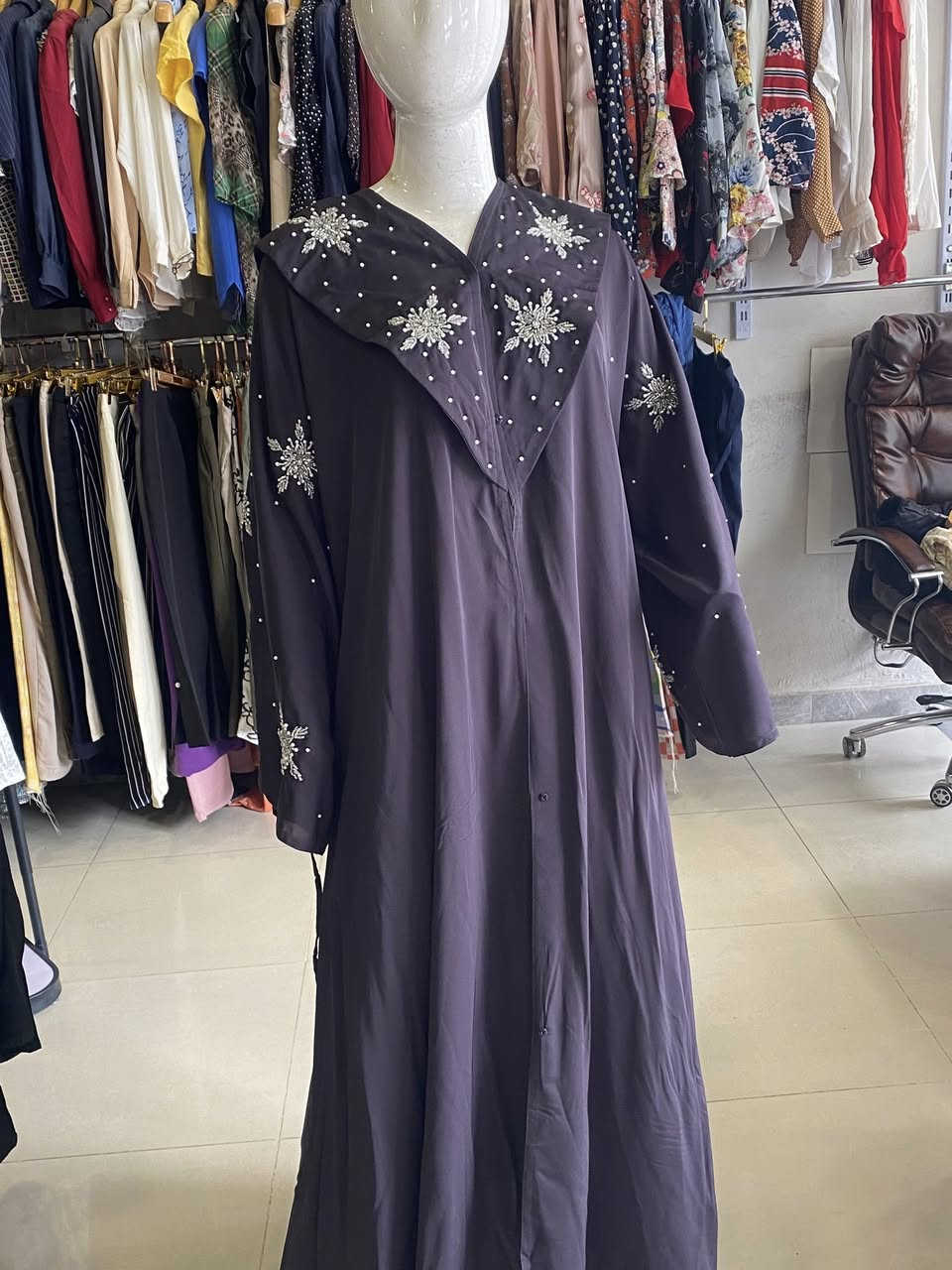 نموذج من كسر اليوم عباية + بشت نسائي ❤️ الفرع الاول


**إذا كنت صاحب هذا الإعلان وتريد حذفه لأي سبب، رجاءا أرسل رسالة إلى الدعم الفني**