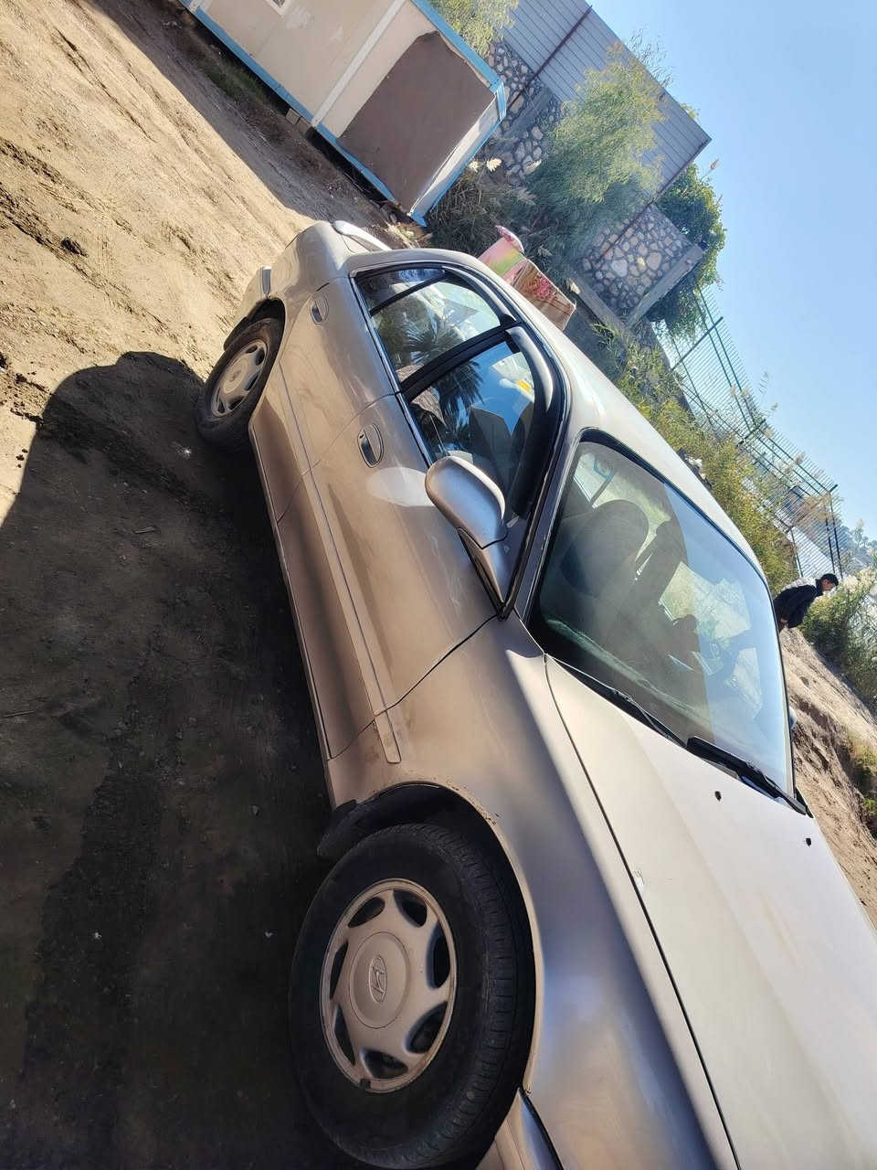 للبيع سوناتا تو 1995 بلادي كلهه شغاله تدفئه تبريد سنتر لك حداديه كير مكينه كلهه جاهزة العنوان جديده الشط
السعر ٤٩ بيهه مجال قليل. الخاص ماكو الشراي يتصل
الهاتف ***********
