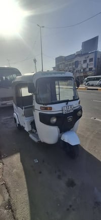 تكتك 2021  لبيع  سعره 7500 07710669109