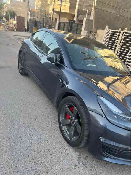 سلام عليكم تسلا موديل 3 موديل 2023 رقم بغداد  دخول جديد بشهر 3 هزه جديده بيه تخم تاير جديد ويل كاب وسياره بيه ستم فايبر داخل وخارج  اي نقص مابيه فول كامرات 360 تسجيل سرقه كامله هويه موصفات موطبيعيه انسه البانزين ودهن ومحرك تشغيل كارت وموبيلالسعر 155بغداد الغزاليه سياره إف لاين  مرواس احدث تسلا ونطي فرق رقم وتساب حادث بل صور
***********بغداد الغزاليه بغداد
