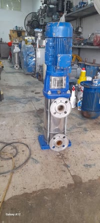 مضخة عمودية • ٤حصان • ثري فيز ايطالي