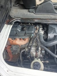 كيه  عموشه موديل 14 رقم بغداد السعر 100و5وبيها مجال مكاني الفلوجه 0782...