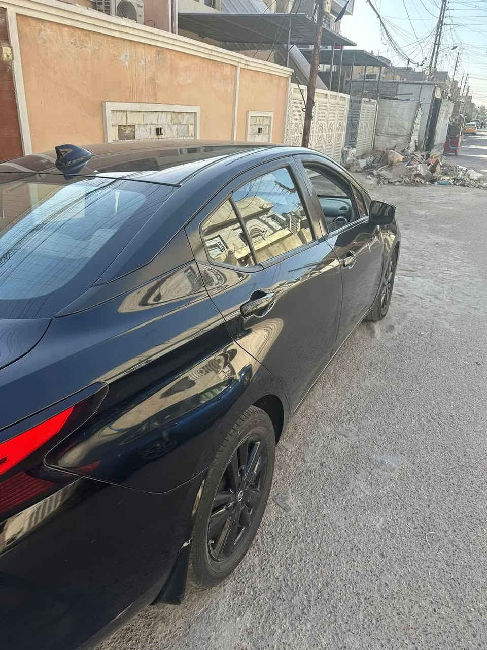 🚗 نيسان فيرسا2020 (الشكل الجديد) - SV 🚗
المواصفات الأساسية:
• الموديل: 2020 (الشكل الجديد).
• المحرك: 1600 (اقتصادي وقوي).
• الفئة: SV (فول مواصفات)..
المميزات والإضافات:
• شاشة كبيرة، كاميرا دوارة، رادار جانبي وخلفي.
• نظام تحديد مسار وتنبيه تصادم.
• ⁠مكان بغداد 
• ⁠السعر 115 بيه شي بصيط
• ⁠***********
