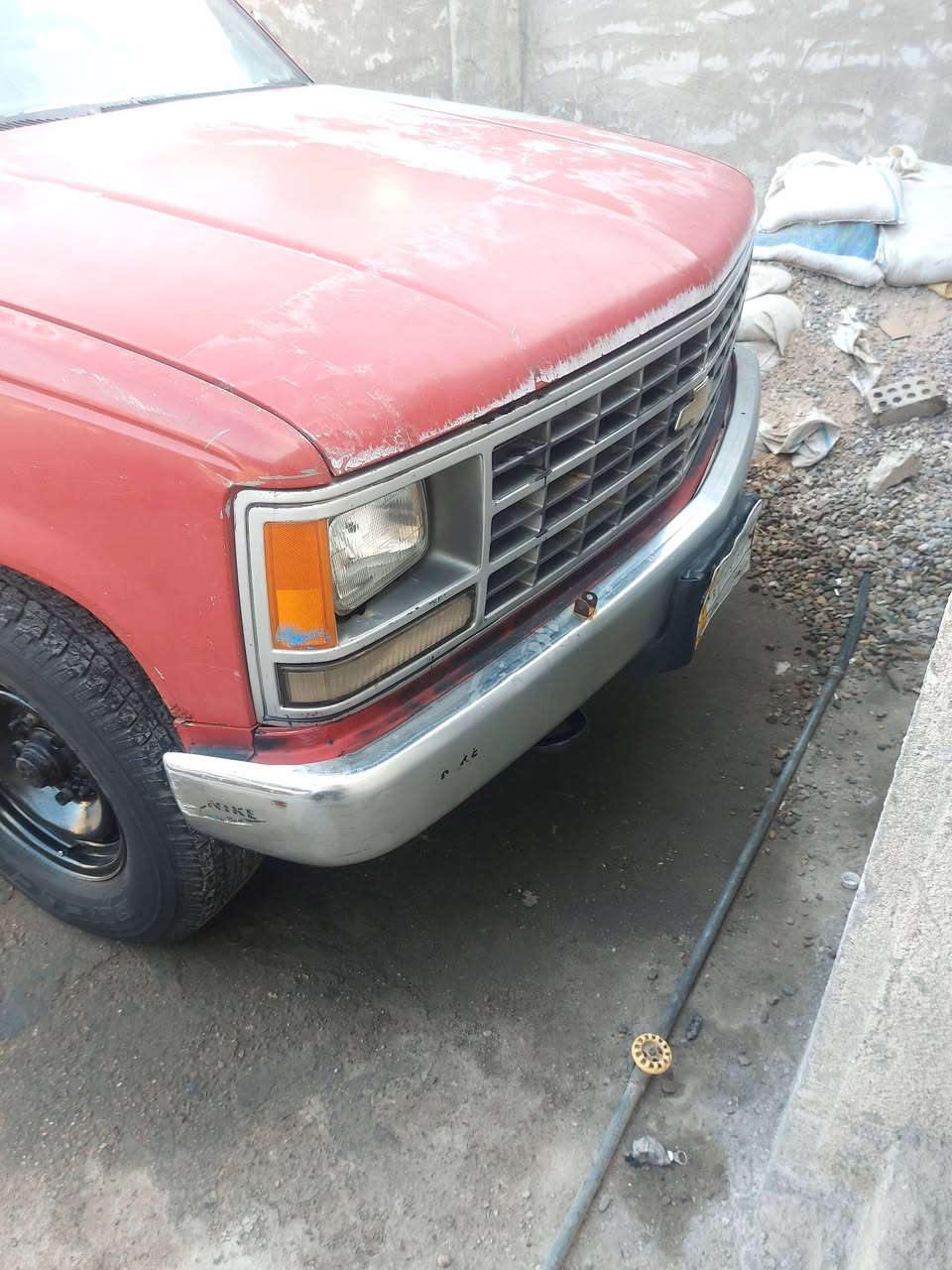 سلام عليكم بهبهان موديل ١٩٩٢ رقم بغداد الماني مكينه ٣٥٠ كير ٤٠٠ مكينه وكير جدد تايرات جدد صدر جديد مكان سياره بغداد الشعله غير متواجد عل فيس السعر ٥٥ رقم ***********
