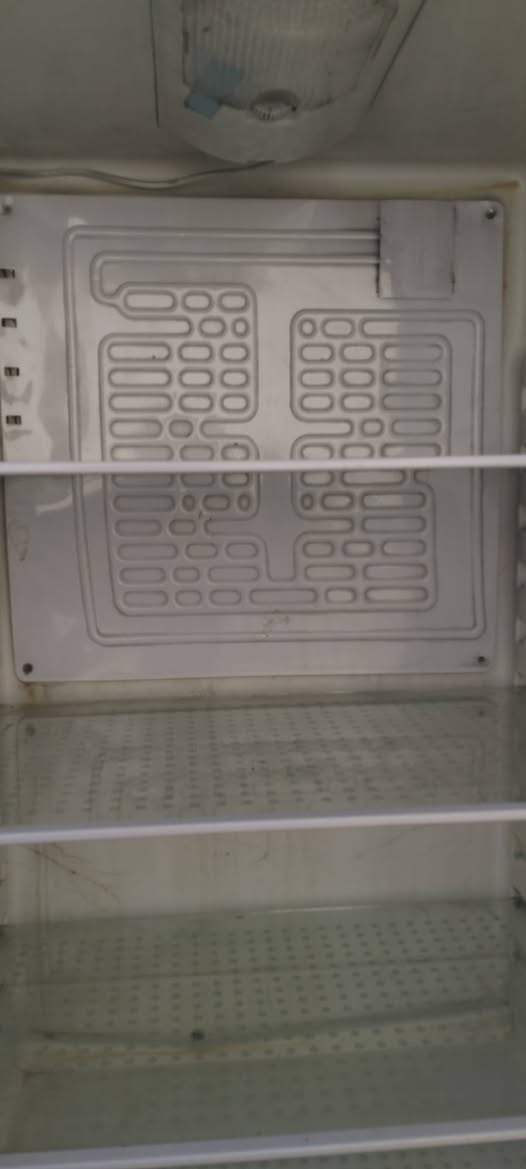 ثلاجة ايديال مصري  24 قدم   فريز خارجي  غاز 134  تجميد  وليس بخاخ   السعر 125 المكان الامين الثانية


**إذا كنت صاحب هذا الإعلان وتريد حذفه لأي سبب، رجاءا أرسل رسالة إلى الدعم الفني**