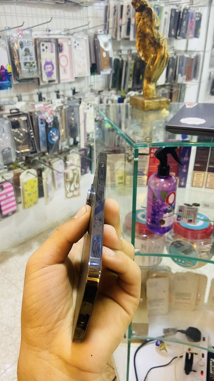 السلام عليكم ايفون برو ماكس 13
مامبدل اي شي شرط الفحص
ذاكره 256
تك  
بطاريه🔋95% شرط ما مبدله عدد الدورات 352
شرط مثل مابين بل حاسبه
السعر خاص
تواصل ***********
مركز بيارق العز 
العنوان تكريت البوعجيل
