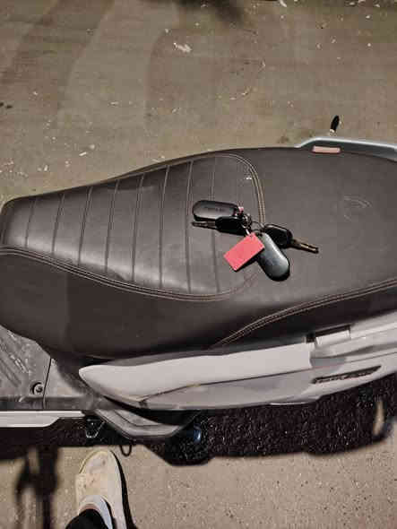 *********** مكاني بغداد دراجه نظيفه موديل 25 سعر 700 واللي يحب هذا رقمه يتصل عليه  دراجه جديده
