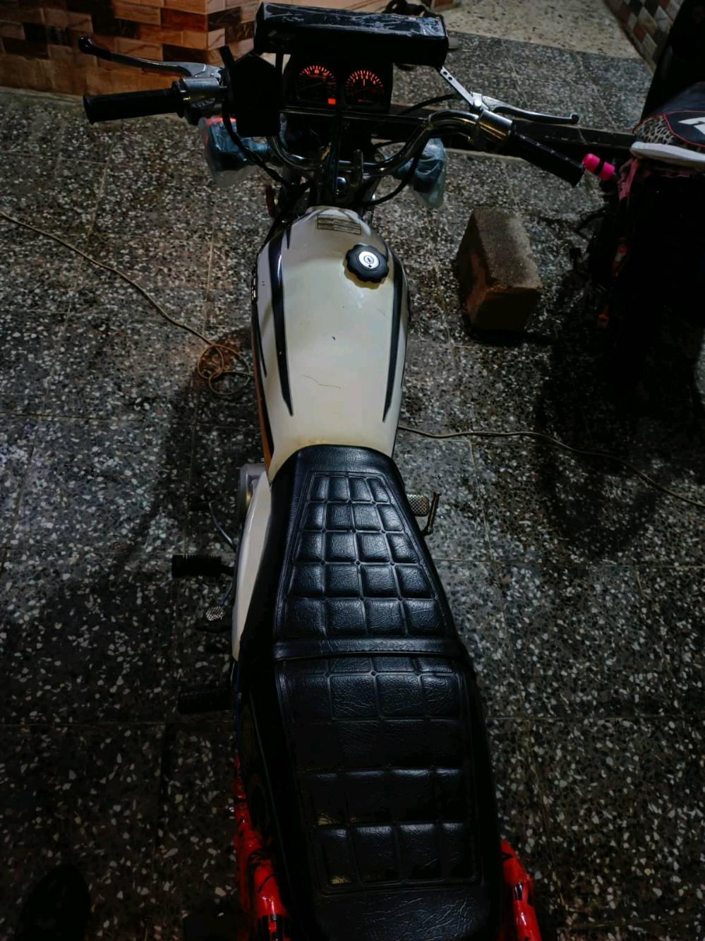 سلام عليكم شباب دراجه ايراني 🇮🇷نوع تايكر اربعه كير موديل 21كهربائياة كلها شغاله نكره هندر دبلات كلها شغاله دراجه حلوه ونضيفه مكاني بغداد الجديده متوفر واتساب 