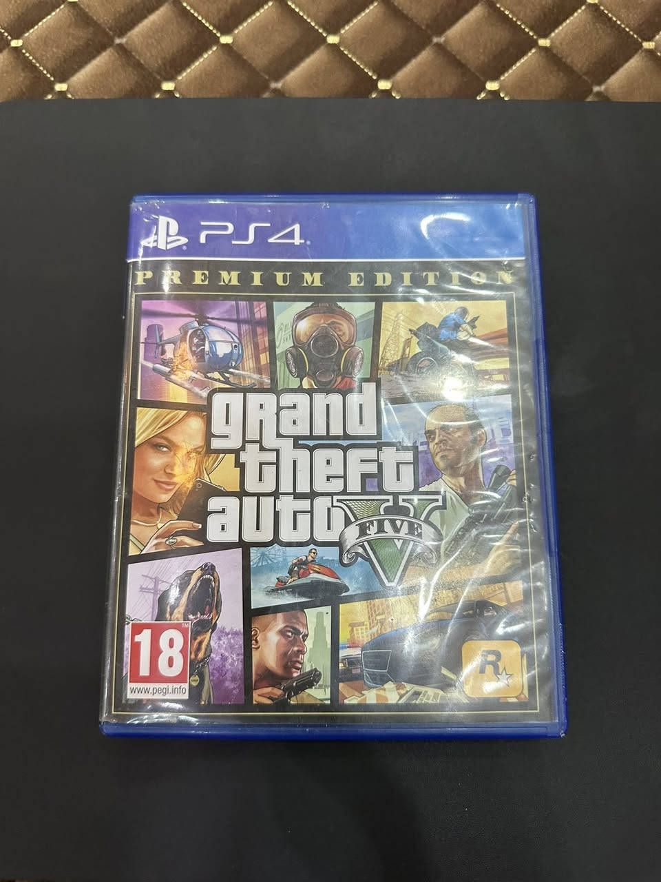 بلي فور لك ستيكر ما مفتوح ستوني ماخذه قبل 20 يوم سعره 250 وياا قرص جي تي 5 نضام 13.00 مساحته 500 كيكه مكاني النجف


**إذا كنت صاحب هذا الإعلان وتريد حذفه لأي سبب، رجاءا أرسل رسالة إلى الدعم الفني**