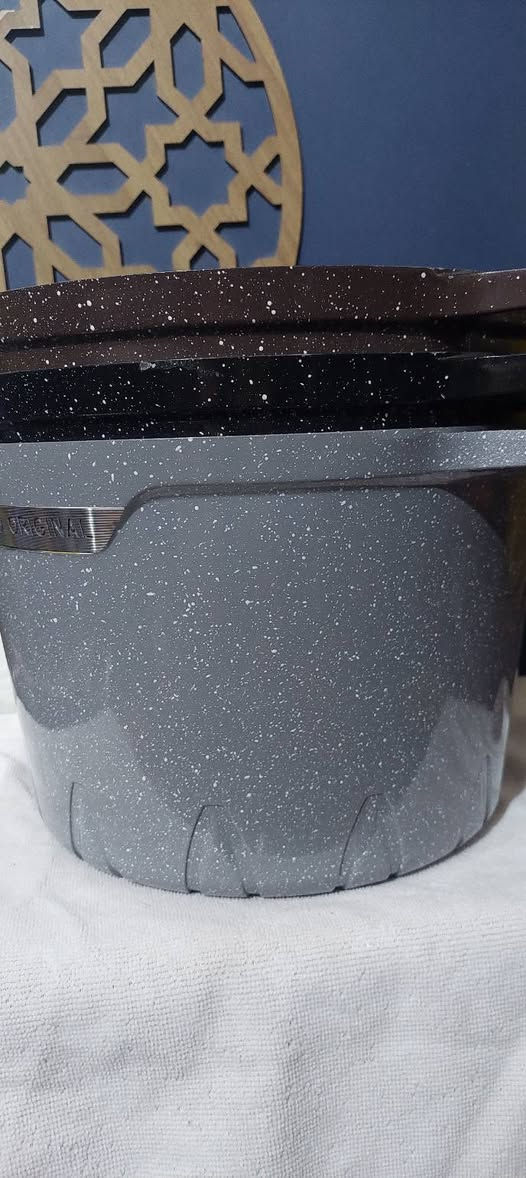 جدر  دولمه زيتي كرانيت قاعده ليزيه حجم ٢٨ عدد ٢ متوفر بالون لاسود والرصاصي  السعر القطعه ب٢٥ الف


**إذا كنت صاحب هذا الإعلان وتريد حذفه لأي سبب، رجاءا أرسل رسالة إلى الدعم الفني**