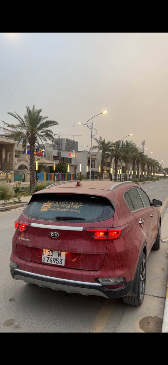 السلام عليكم
سبورتج 2021 فول مواصفات فقط بدون البانوراما

ماشيه 118 الف كفاله عامه بدون صبغ بدون تبديل 

رقم بغداد ب اسمي

بصمه

بصمه ابواب 

تشغيل عن بعد

شاشه كبيره

كامره دواره

ابل كار بلي

تبريد قطعتين

تبريد مناخ منفصل

3 وضعيات قياده 

لايت زنون

مكينه 2000 دوش المرغوب

كروس مثبت سرعه

تحكمات ستيرن

مري شفط

اشاير بالمري 

كشنات كهرباء السايق والراكب 

ويل كب 19 

وباقي مواصفات الفول

العنوان بغداد ***********
