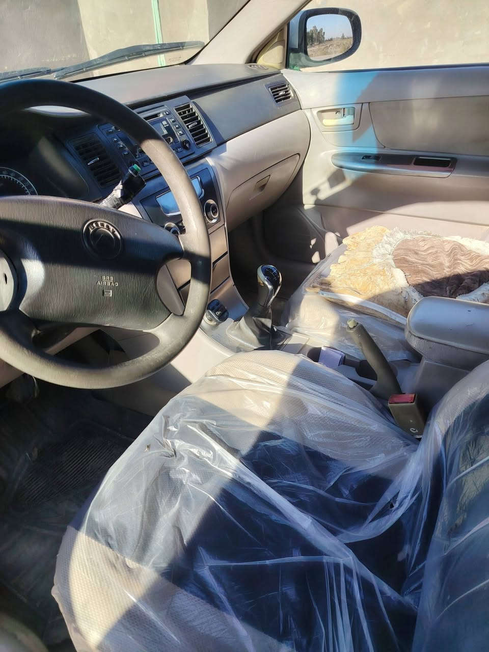 سلام عليكم جيلي موديل 2013مكفوله تبريد شغال رقم انكليزي قادسيه المكان ديوانيه قضاء عفك باقي تفاصيل اتصل *********** //*********** السعر 53وبيه مجال بسيط
