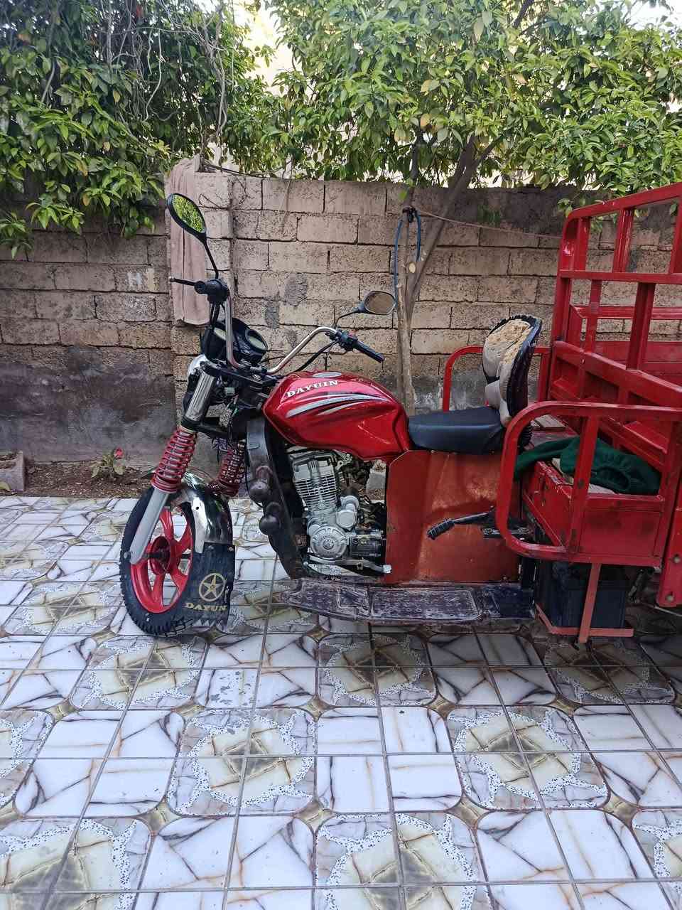 السلام عليكم ستوتة للبيع سلطانة موديل ٢٠١٨ كاملة مكملة محرك جديد ٢٠٢٥ وكير بوكس جديد اوراق كأملة كهربائيات كاملة شاصي بلادي تخم تاير جديد وسبير جديد قطرة خياس ماكو لابلبدي ولا بلشاصي فقط التانكي مبدل السعر ١٢٠٠٠٠٠ مليون ومتين *********** بي وتساب تعليج ماجاوب
