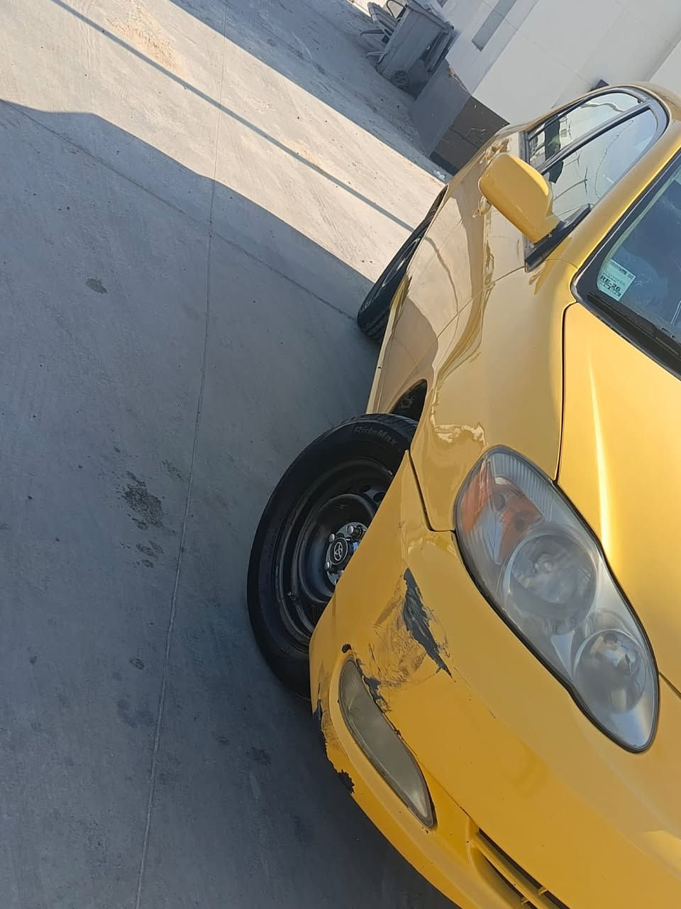 كورلا نحله 2008 وارد امريكي حادث جاملغ امامي فقط بيع فقط بدون مراوس
كير مكينه صدر تبريد مكفولات 
رقم انكليزي انبار بااسمي تحويل اباي مكان مصفره هيه وغرامات 
مكاني بغداد 
السعر :- 75 وبي مجال بسيط 
للاستفسار :- ***********
