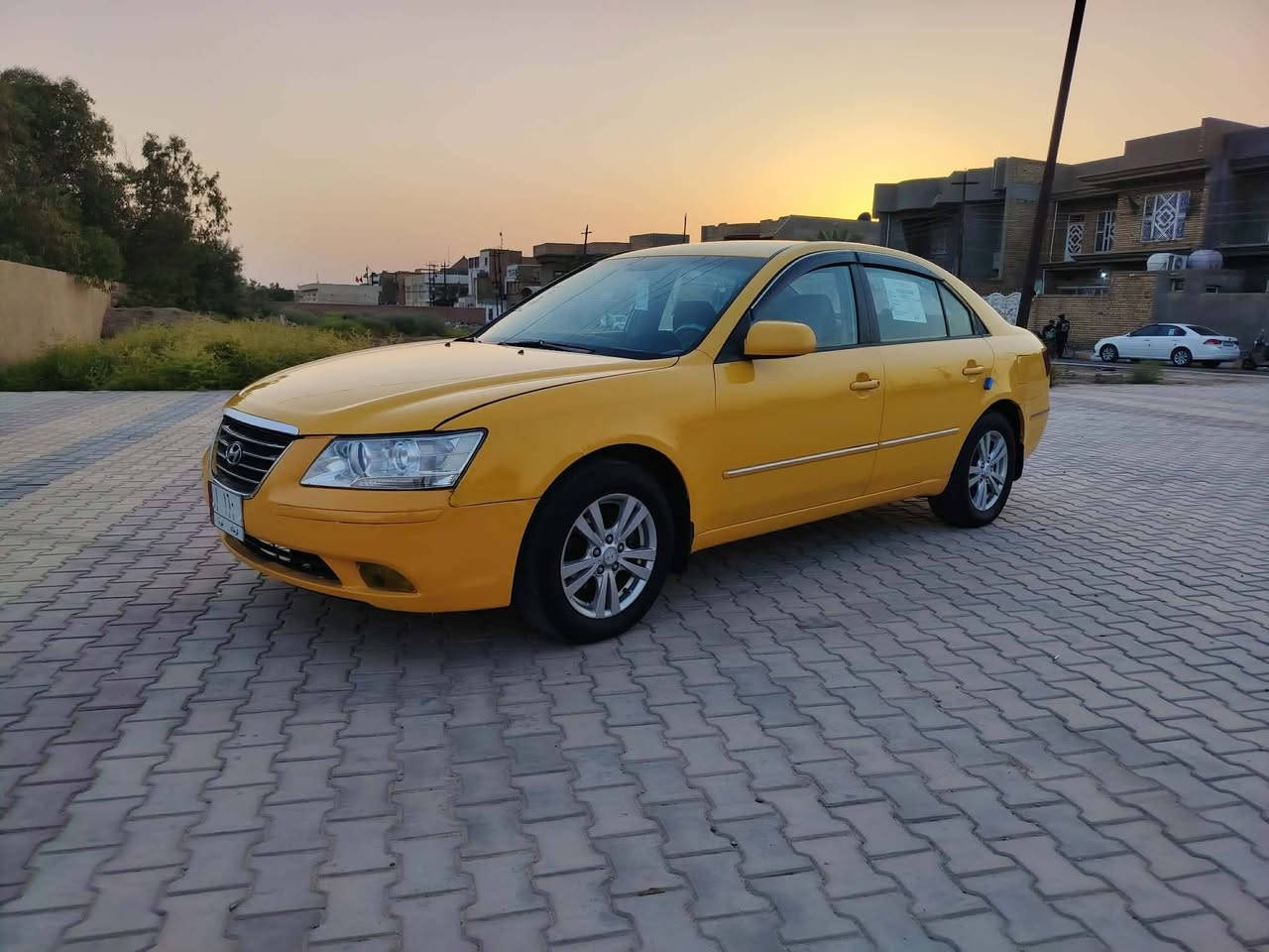 السلام عليكم سوناتا موديل 2009 وارد خليجي مكينه وكير وحداديه تخم تاير تبريد شغال سنويه ل 29 خط وبحث مصفر  رقم كربلاء مميز تحويل ثاني يوم سياره مكفوله كفاله عامه من الضربه والكلبه والكص والشواصي والبرانكيتات دواخل جديده كهربائيات كلهه شغال مكان واسط السعر 87 الرقم ***********
