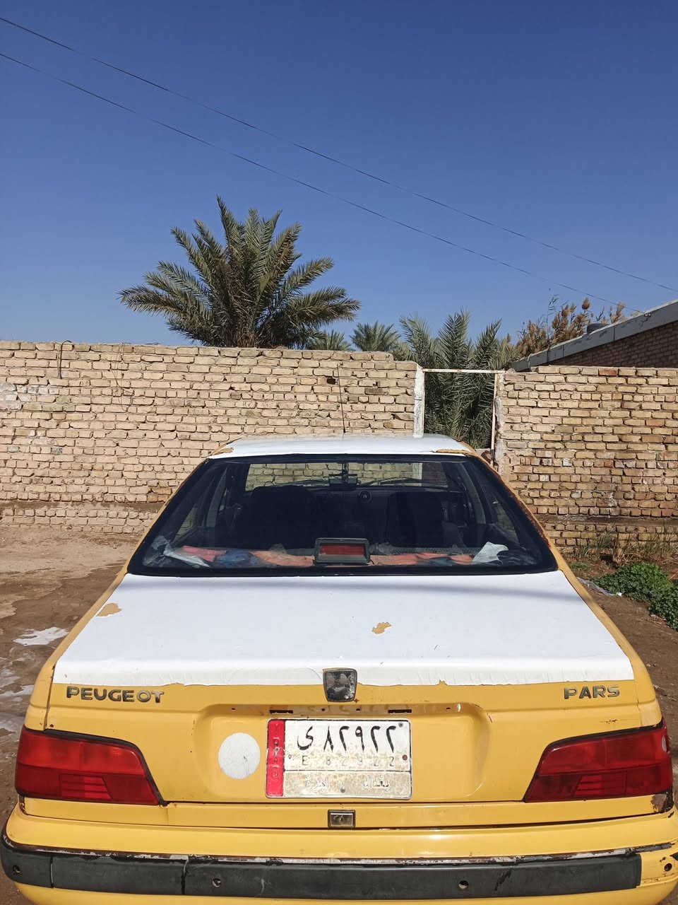 السلام عليكم بيجو باص موديل 13 كير مكينه كهربائيات صدر حداديه باتري تايرات مكفول  شوفت عينك السياره حلوه كاعده ناعمه بل مشي مداور ثاني يوم السعر 25وبيه مجال الشراي العنوان بغداد ناحيت الوحده اتصل وبيك خير ودلل ***********
