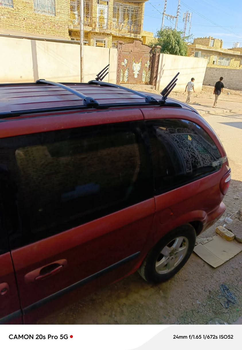 سلام عليكم دوج كرفان 2006 محرك_6سلندر 7راكب كراسي منفصله كشنات كهربائية شاشه تحكمات ستيرن سياره نضيفه وجهازه باقي مواصفات نتصال على رقم *********** سعرر 75 وبيه مجال لشراي واني بخدمه
