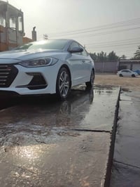 ويل ١٧ مع تخم تاير جديد للمراوس  محتاج ويل ١٦ نفس الشكل هذا للاستفسار ...