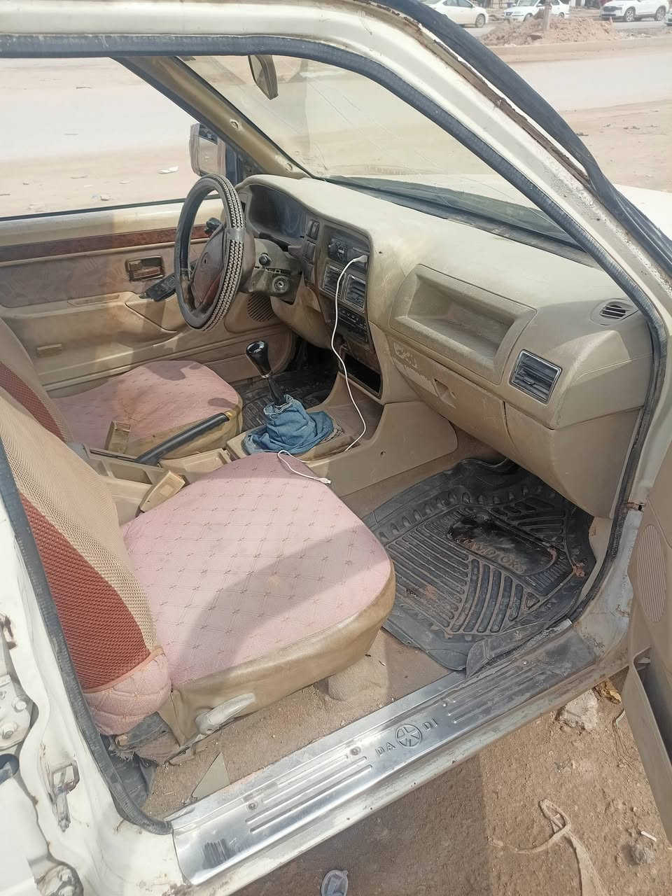 بيكم صيني الموديل 2006 رقم دولي باسمي محرك وكير واكسن شرط سياره جاهزه  السعر 35   ورقه ***********
