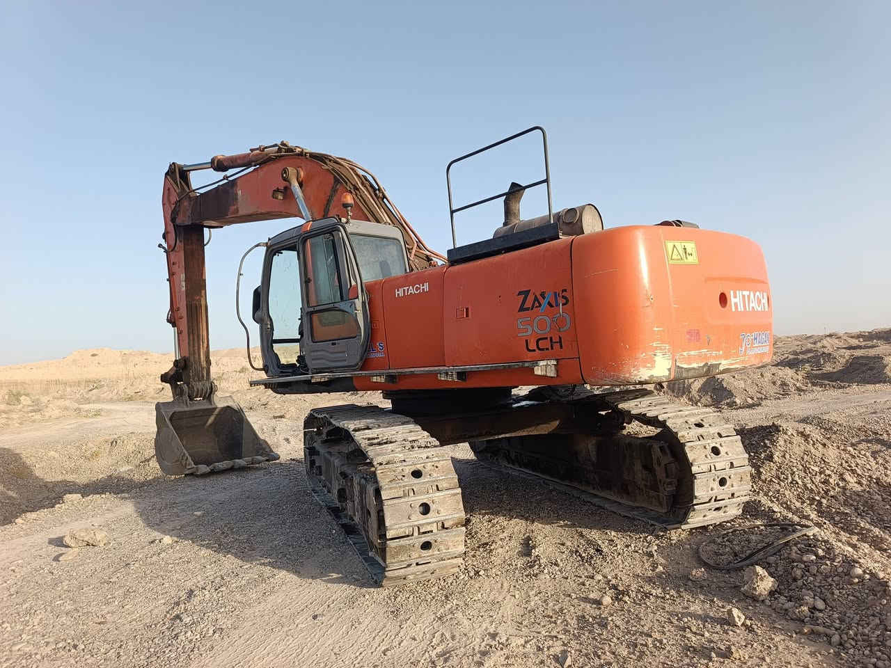 سلام عليكم حفاره البيع زت حجم 500رقم اربيل تحويل مباشر السعر 6وبيه مجال حك الجيه***********
