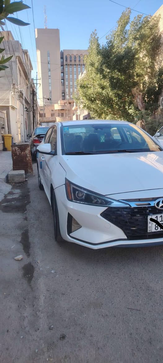 سلام عليكم
النترا موديل 2020 ماشيه 100
رقم بغداد جديد محرك 2000
سياره داخل كلين صور حادث بل منشور مكفوله من الصيغ  محرك كير مكفولات كير atجديد فول  مواصفات ماعده فتحه وبصمه السعر 138 الرقم ***********
مكاني بغداد كراده
