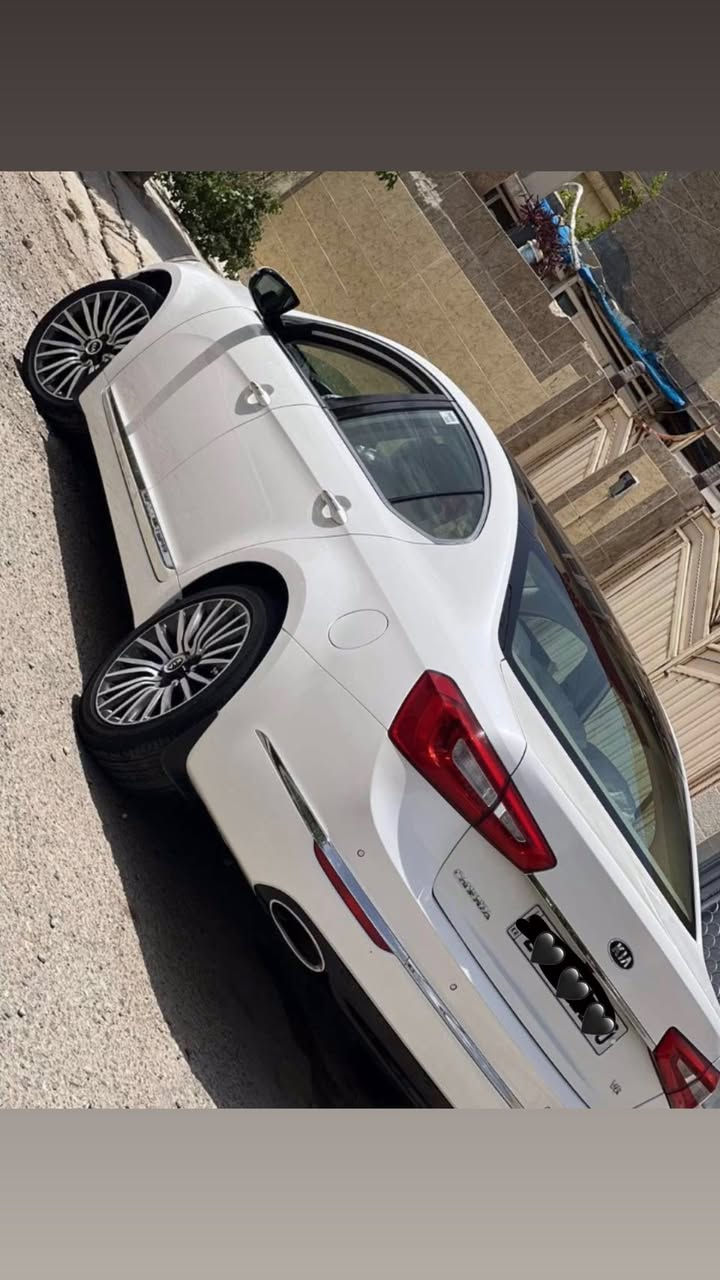 كيا كادينزا موديل2015   ***********كفاله عامه بدون سبوغ فول فول ماشيه86كيلو مه تر  مكان بغداد
