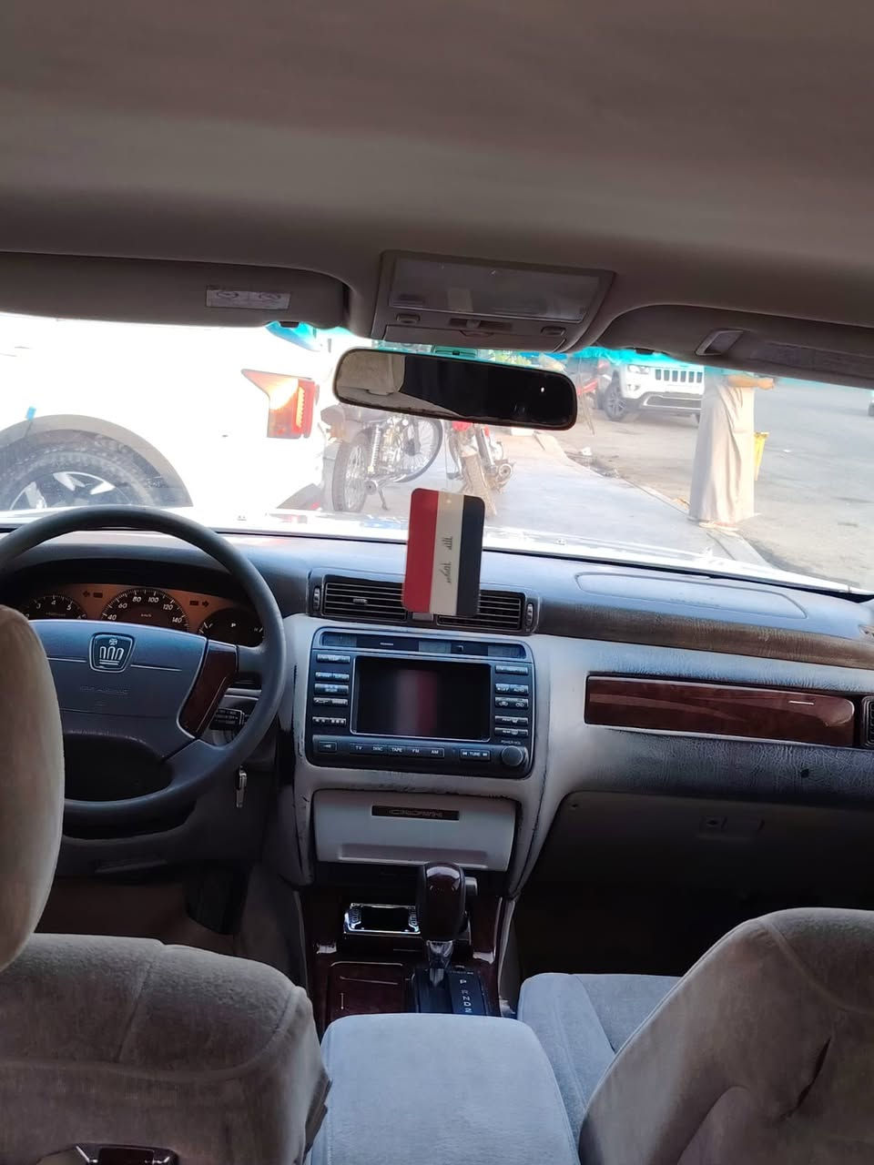 ملكه البيع مكينه ديفور صغيره
كرستال اصل تخم تاير باتري لون خضراوي 
 جديد حداديه جديده تبريد كصه جنطه سعر 39 وبيه مجال الطيبين 
الاستفسار *********** مكان ذي قار شطره

