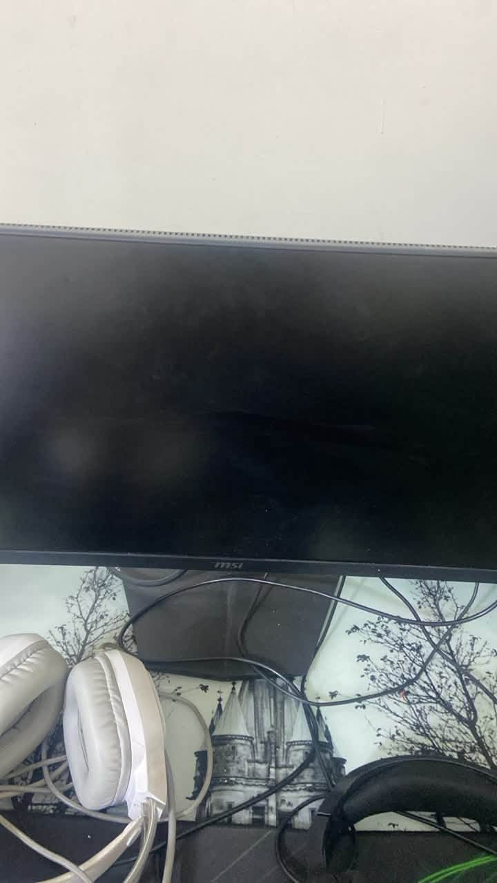السلام عليكم مواصفات
معالج r7 57000x3d
رامات 16 هيرتز 3200 رجب xpg 
مذر بورد mpg x570 
كارت شاشه 3070 ti 
مساحه تخزين ١ تيره ssd 
شاشه شركه msi حجم ٢٤ 180 هيرتز 
كيبورت ريد راكون 
ماوس ريد راكون 
سماعه احسن نوعيه 
عنوان الشعب نهايه فورتات 
السعر مليون ميتين بيها مجال 
رقم هاتف ***********
