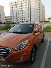 توسان 14خليجي محرك 200دوش  بيها بس بنيد امبدل سعر 135 07713041713