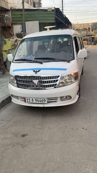 ٢٠٠٩ • شاصي يمين • كهربائيات