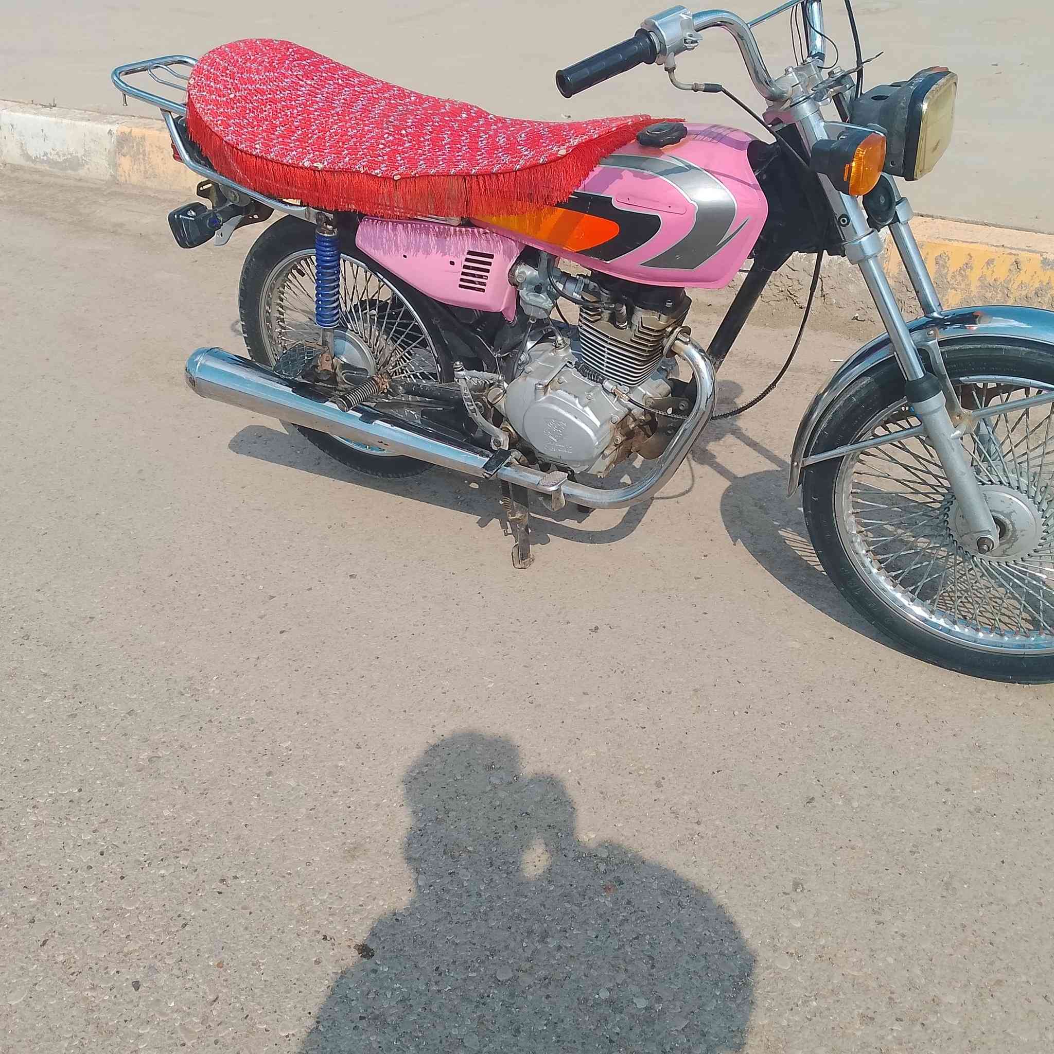 دراجة تايكر البيع موديل 20 مكان شهربان سعر تعال خاص رقم ***********
