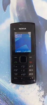 نوكيا X1 • خطين