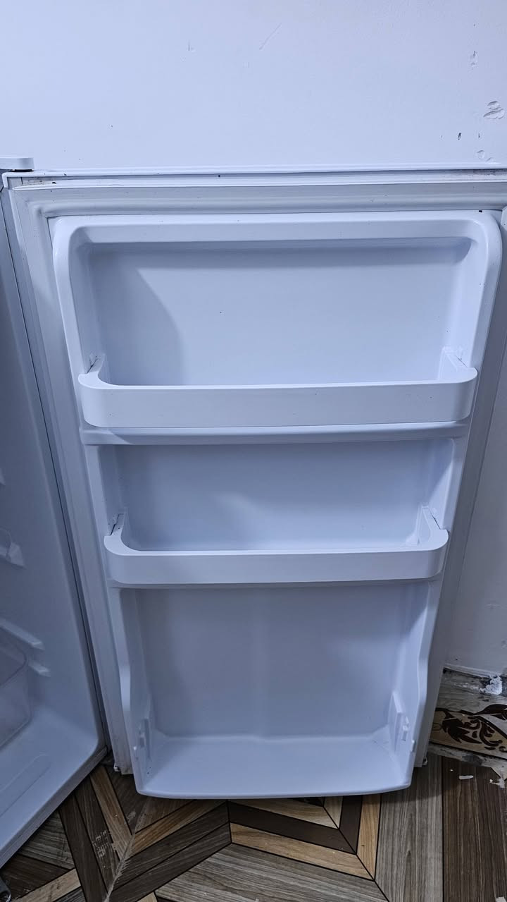 ثلاجه للبيع. جديدة كلش السعر 80 . العنوان كرمه علي للطيف


**إذا كنت صاحب هذا الإعلان وتريد حذفه لأي سبب، رجاءا أرسل رسالة إلى الدعم الفني**