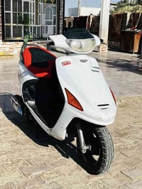 فراشة فحل • تايرات جديدة • القرنة الثغر