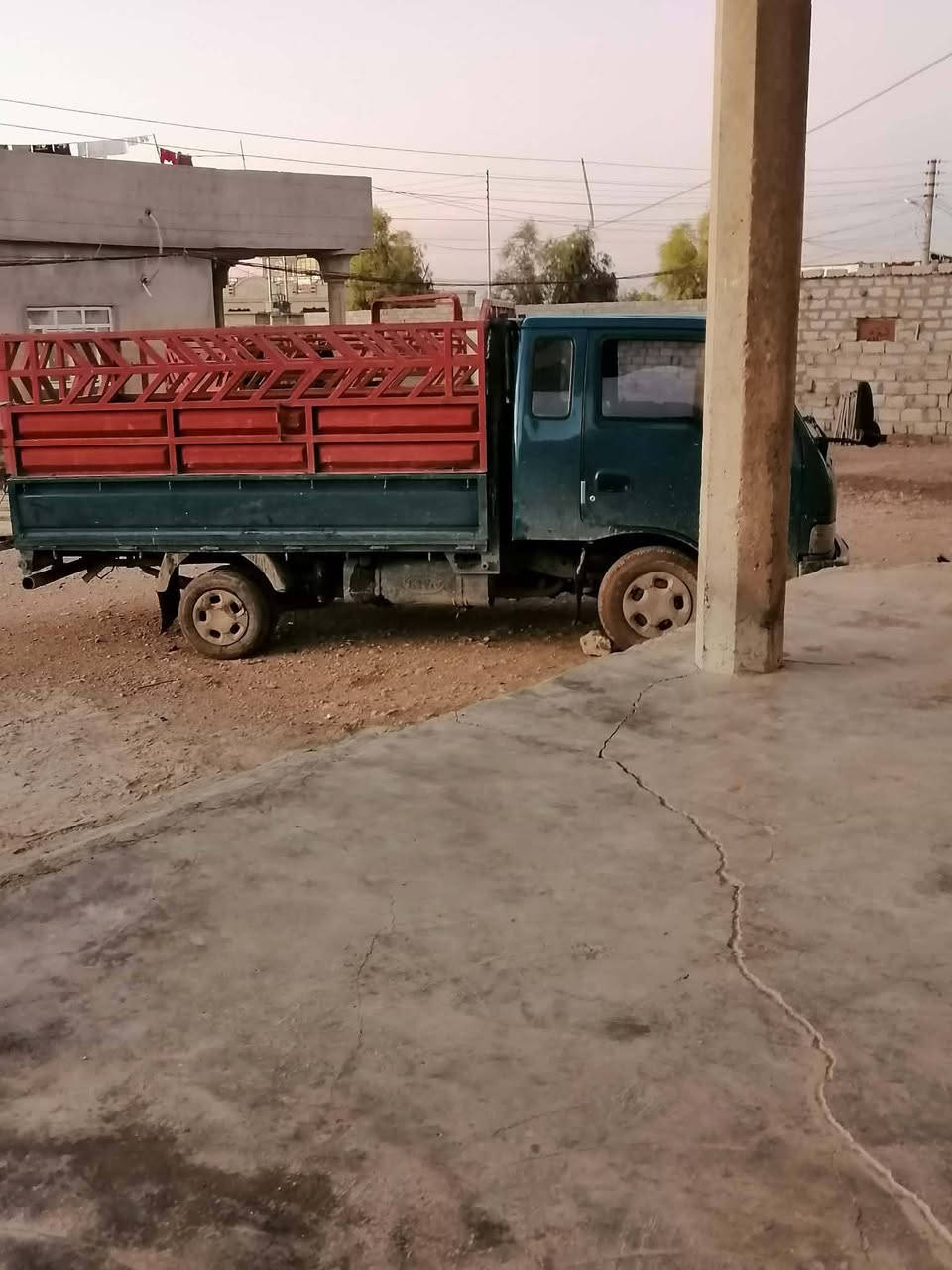 السلام عليكم اخوان كيه فنتيره لبيع موديل 1999 رقم صلاح الدين محرك شرط كير  شرط شاصي باج السعر 63 عوينات رقم ***********. ***********

