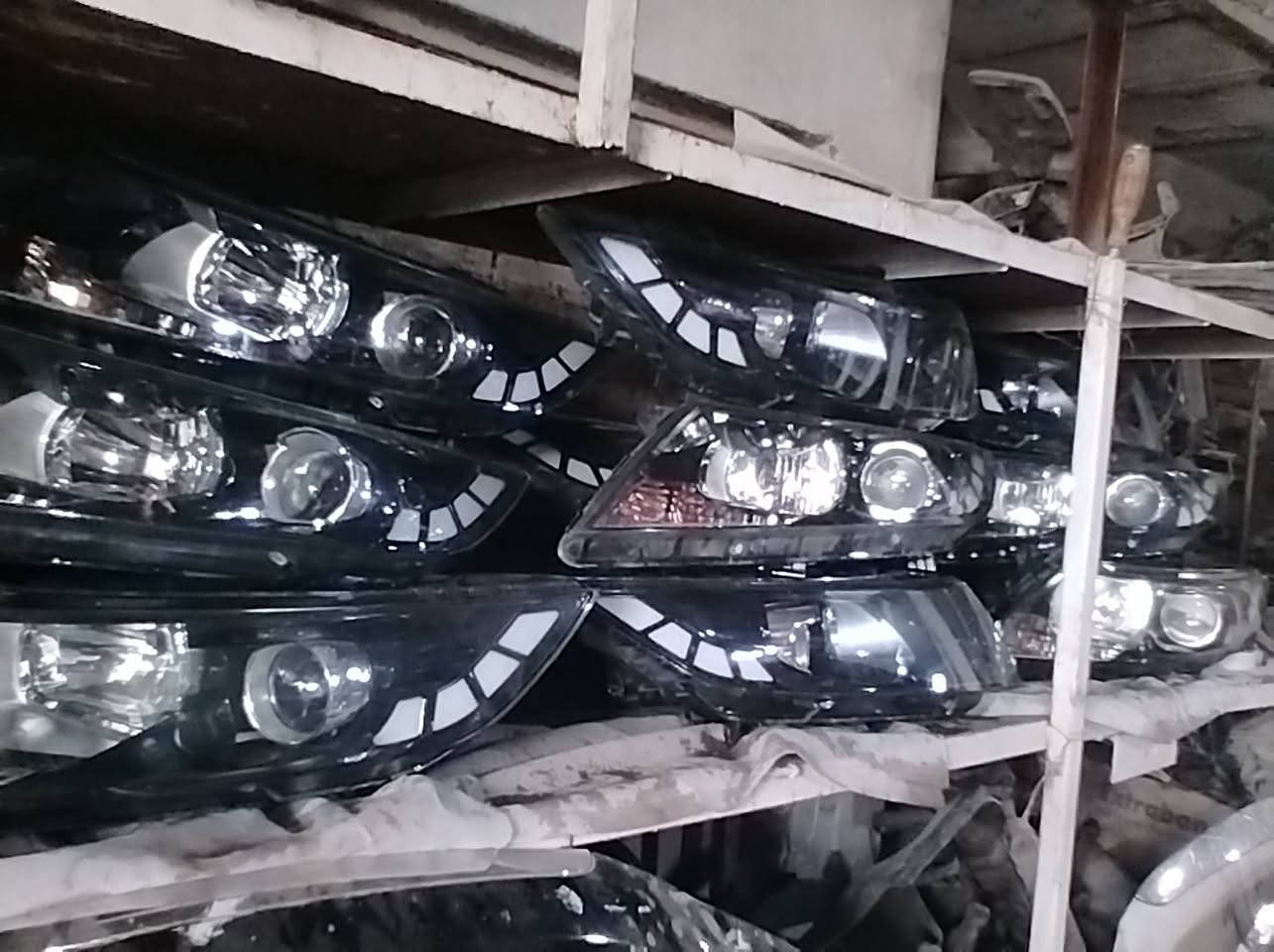 اخر وجبه لايتات اوتيما مال كصه يوجد خدمه توصيل وسعار مناسبه ١٢ ١٣ ١١ سماوه *********** مراسله خاص
