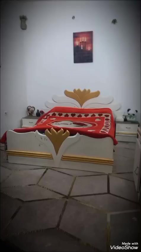 السلام عليكم غرفه نوم اخشاب مابيه اي ضرر مستعجله على بيعه ٣٠٠وبيه مجال


**إذا كنت صاحب هذا الإعلان وتريد حذفه لأي سبب، رجاءا أرسل رسالة إلى الدعم الفني**