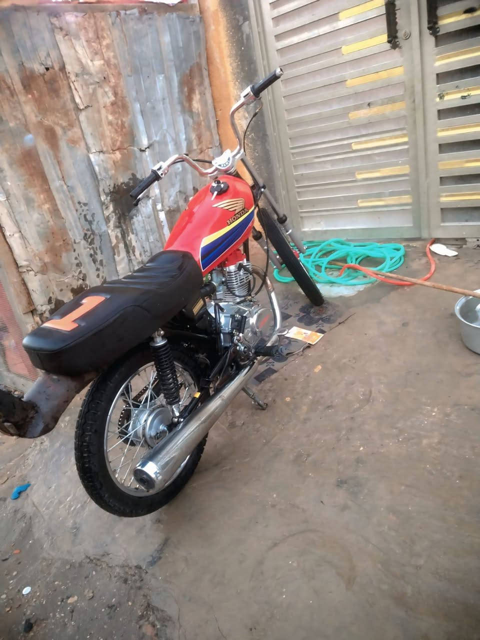 سلام عليكم دراجه للبيع شاصي 16 اوراق أصولي تعمير كله 26 محرك تيربو سعر 750 بيها مجال الإمكان كربلاء الاتصال ***********
