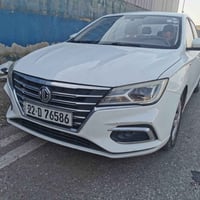 MG 5..... 2020 تۆماتیک و ,,,عادی بێ بۆیاغ بێ  تعدیل تەنها دوو قوپی پێ ...