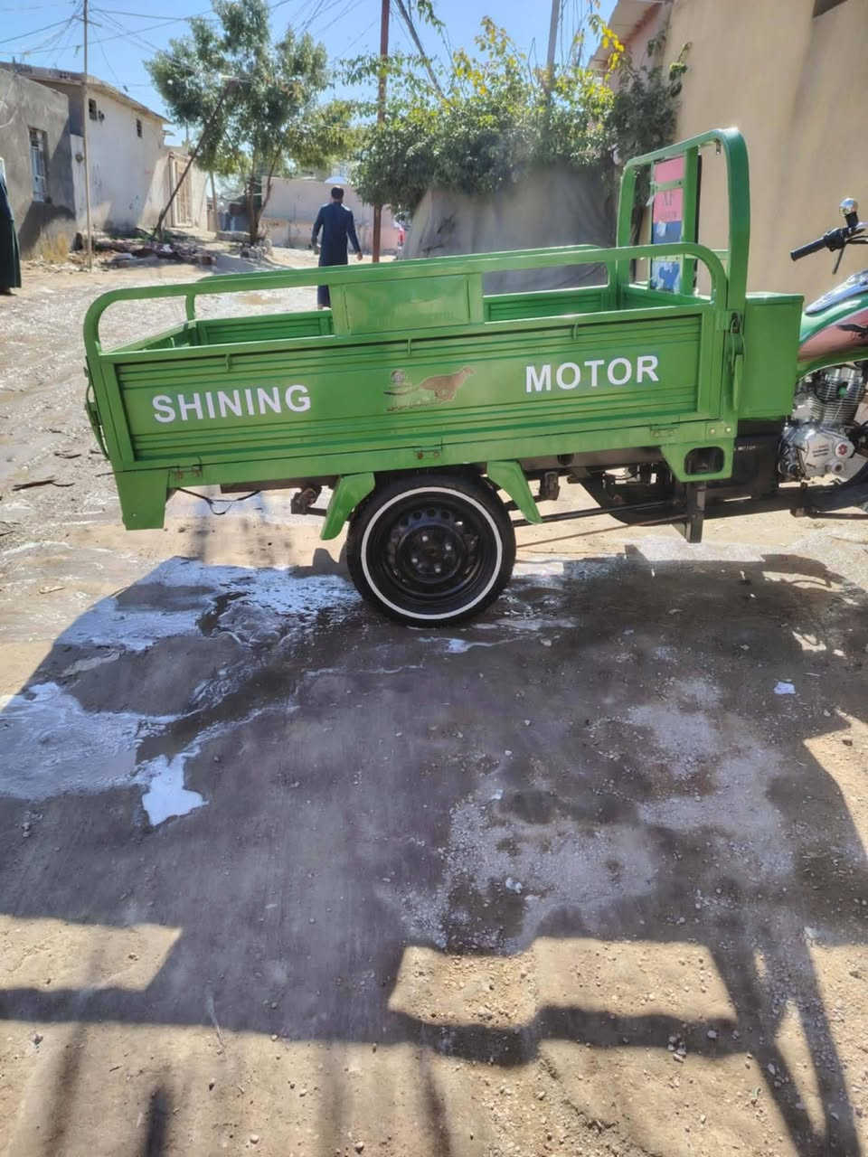 السلام عليكم ستوته للبيع موديل 23 مقفوله كفاله عامه مكان كربلاء
***********
