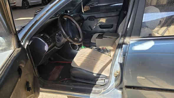 السلام عليكم كورلا 93 مكفولة كفالة عامة يسرة بلادي تخم تاير حدادية جديدة تبريد ثلج سيارة ماتصرف عليهه ربع تراي وين متريد 75 قفل
***********
