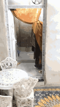 سلام عليكم 
بيت 50  متر.  للبيع   استقبال ومطبخ وغرفه وحمام ومنور 
بناء بلوك سكف سندويش 
بيت مرتب قبل شهر كمل 
الدوانم شارع ابو دراج مقابل الصابيات 
الاتصال ***********
