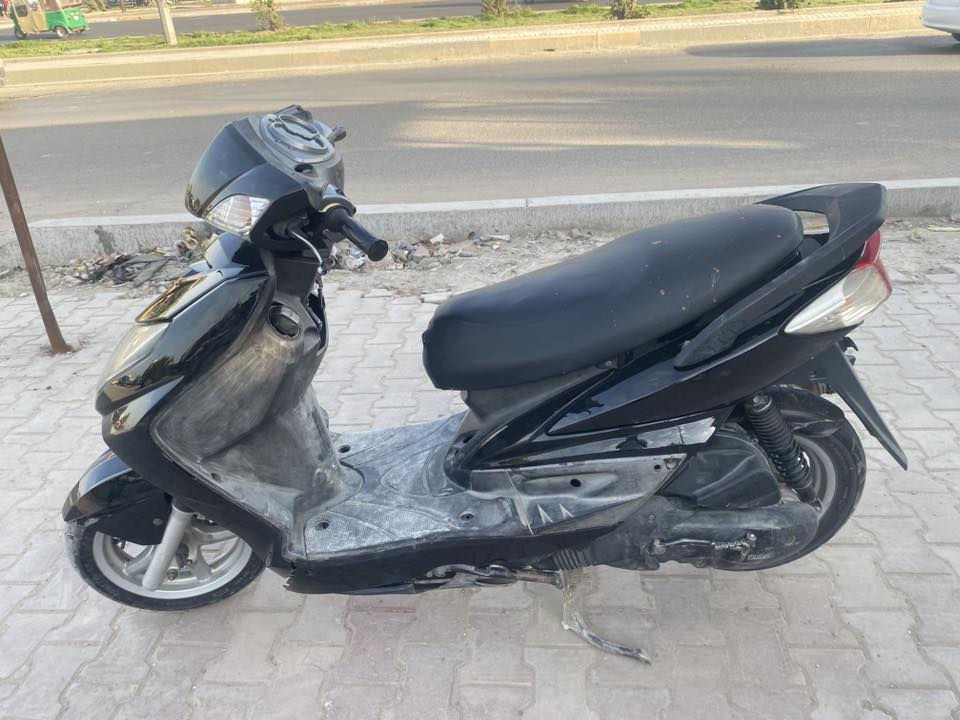 سلام عليكم سكنس فحل ياباني قبق نفخ ستاند حساس دراجه مكينه ما مفتوحه خرسه دراجه شلعه ومعدل تخبل كهربائيات كلها شغاله السعر600وبيها مجال البيع او مراوس شعندك نزل العنوان بغداد ام الكبر ولغزلان قرب مطعم ركن سوري


**إذا كنت صاحب هذا الإعلان وتريد حذفه لأي سبب، رجاءا أرسل رسالة إلى الدعم الفني**