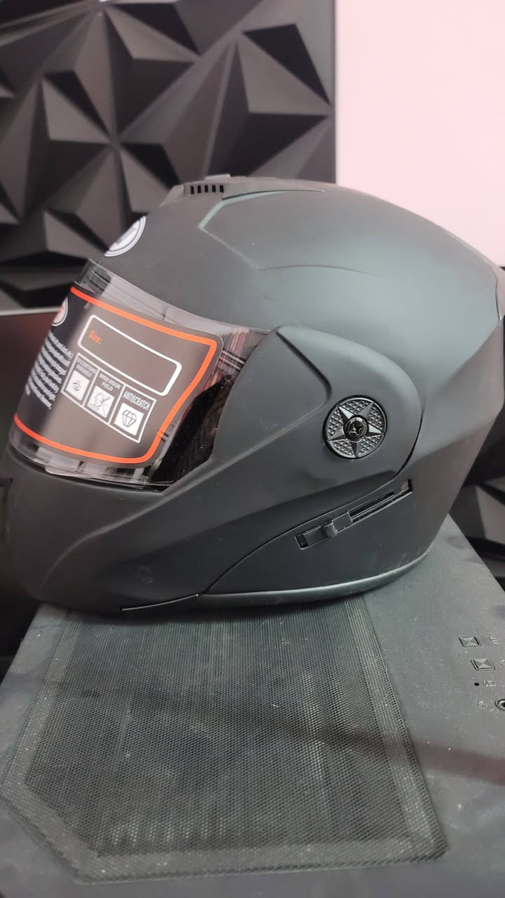 السلام عليكم
جنطه ام عيون تشتغل عين وحده  سعر 25

خوذه جديده كامله بيها جامتين سعر  30

عازل صوت لون ابيض مع لواصقه عدد 36 السعر 15 

قلم يحتوي يسجل صوت كامل مع اغراضه السعر 25
شاحن واير لس 3 × 1 تلفون + ساعه + سماعه تحتوي على بصمه تدوير الهاتف  تشتغل 15  واط السعر 15


**إذا كنت صاحب هذا الإعلان وتريد حذفه لأي سبب، رجاءا أرسل رسالة إلى الدعم الفني**