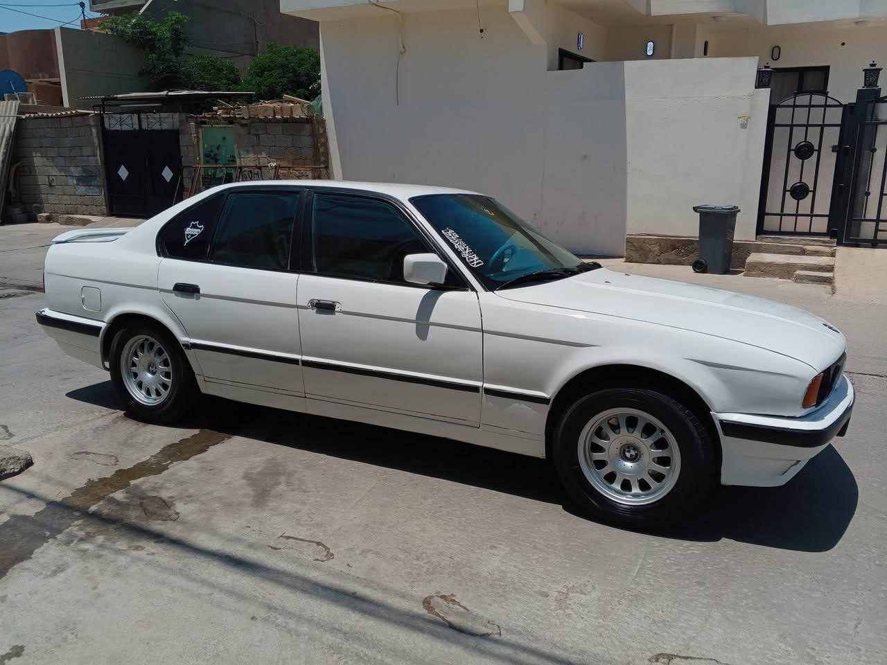 بي ام موديل 1989. كير عادي محرك كبس 525 رقم كركوك مشروع وطني رقم انكليزي كوبون بنزين موجود بيهه شرط تحويل تاخم صدر تايراته نضيف abs
مكان سياره كركوك 
سعره. 35
***********
بي ام موديل 1989. كير عادي محرك كبس 525 رقم كركوك مشروع وطني رقم انكليزي كوبون بنزين موجود بيهه شرط تحويل تاخم صدر تايراته نضيف abs
